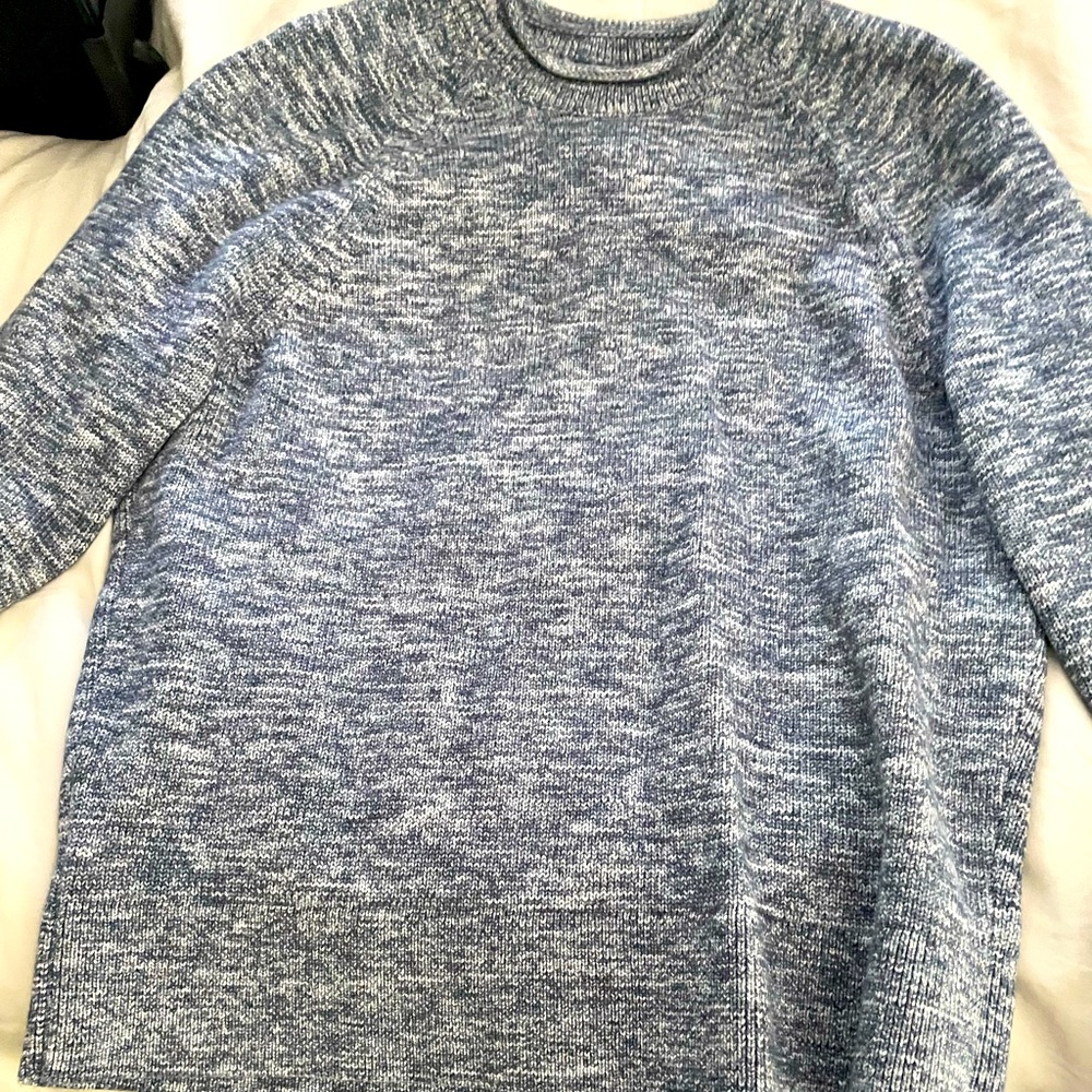 Lululemon sweater